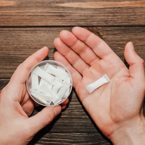 Nicotine Pouch Legal Status UAE 2025